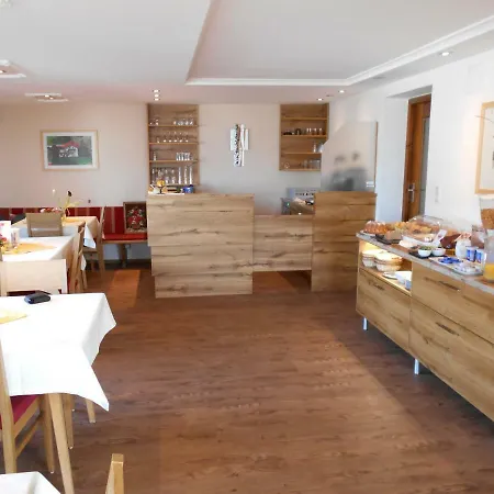 Pensjonat Gastehaus Sonnenheim *