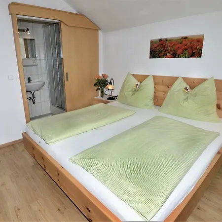 Pensjonat Gastehaus Sonnenheim *